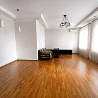 Продаж квартири Харків, Центр, 100.5м²