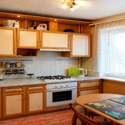 Продажа 	 Харьков,  Познанская ул.   8Б