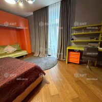 Продаж квартири Харків, Наукова, 220м²