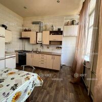 Продаж квартири Харків, Наукова, 80м²