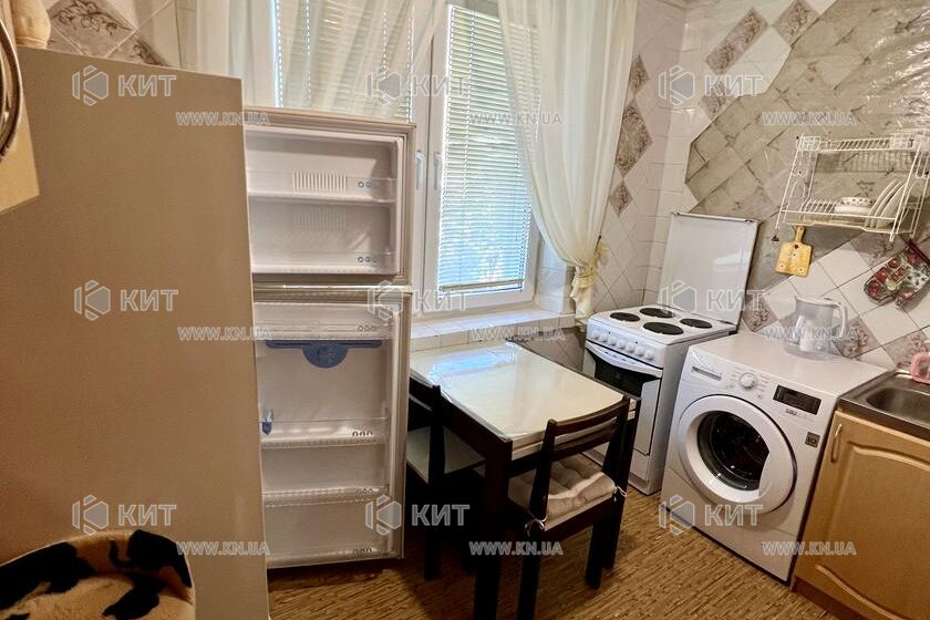 Продажа квартиры Харьков, Алексеевка, 32м²