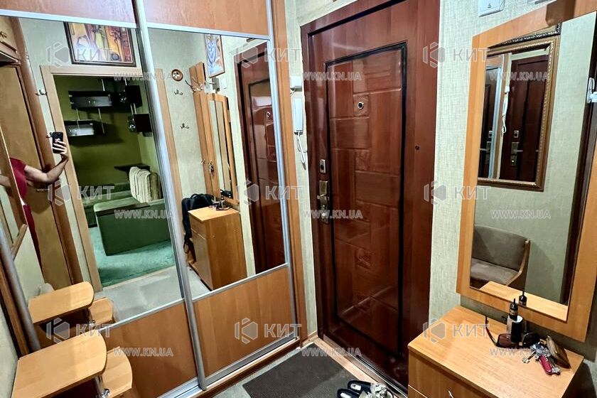 Продажа квартиры Харьков, Алексеевка, 32м²