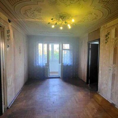 Продажа 	 Харьков,  Каденюка (Танкопия) ул.   24