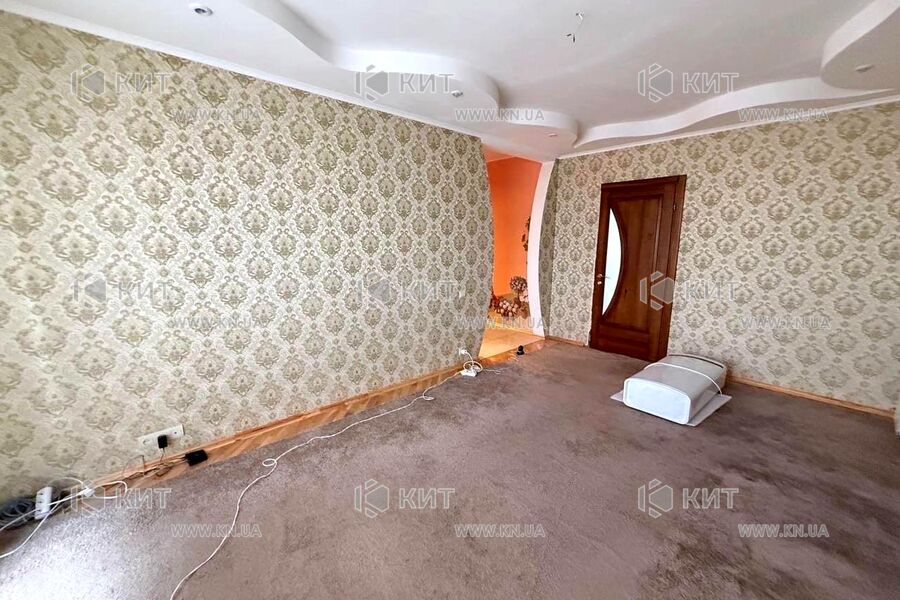 Продаж квартири Харків, Олексіївка, 82м²