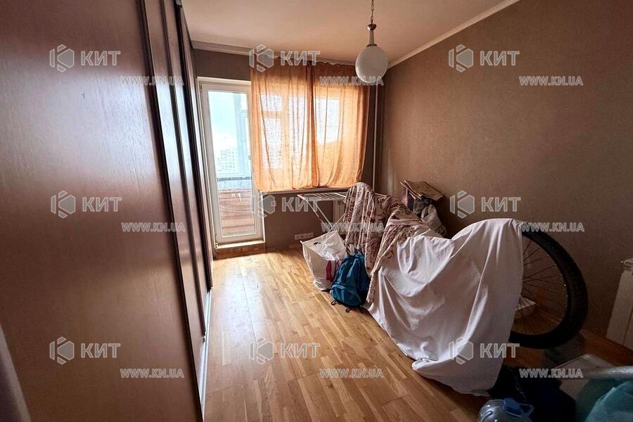 Продаж квартири Харків, Олексіївка, 82м²
