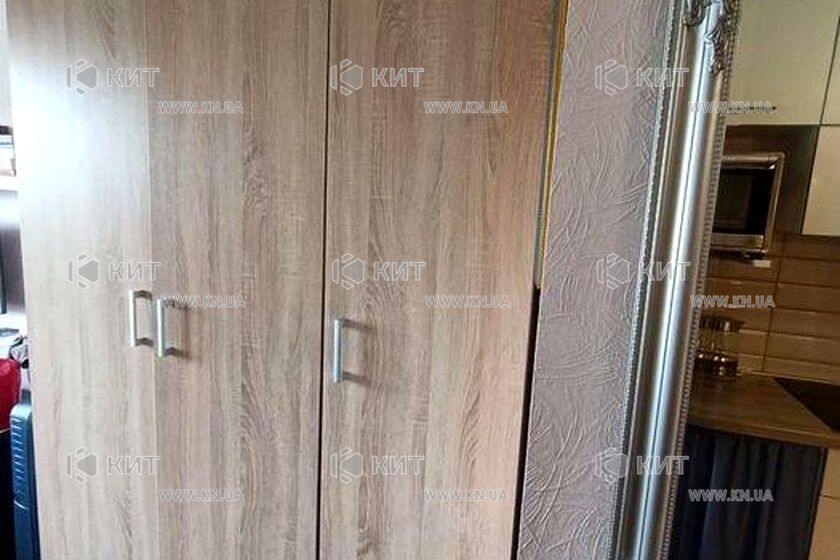Продаж квартири Харків, Салтівка(Бараб.,Україна), 20м²