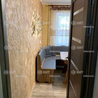 Продаж квартири Харків, ХТЗ, Рогань, 38м²