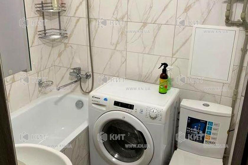 Продаж квартири Харків, ХТЗ, Рогань, 38м²
