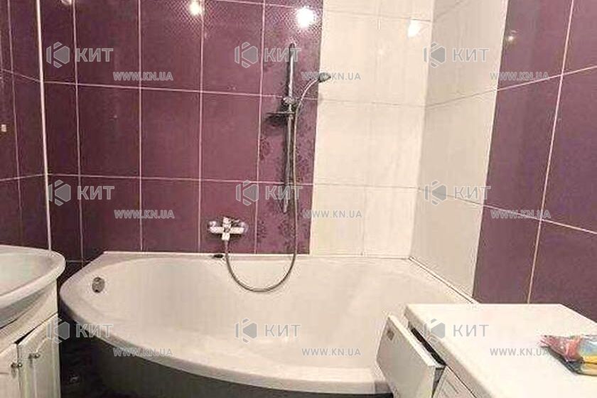 Продаж квартири Харків, ХТЗ, Рогань, 44м²