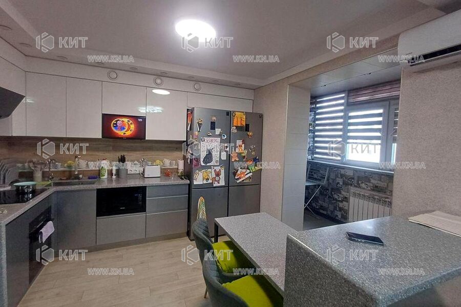 Продажа квартиры Харьков, ХТЗ, Рогань, 80м²