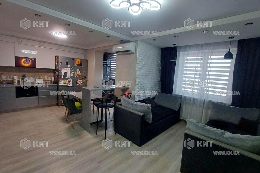 Продажа квартиры Харьков, ХТЗ, Рогань, 80м²