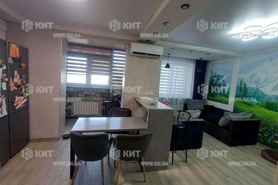 Продажа квартиры Харьков, ХТЗ, Рогань, 80м²