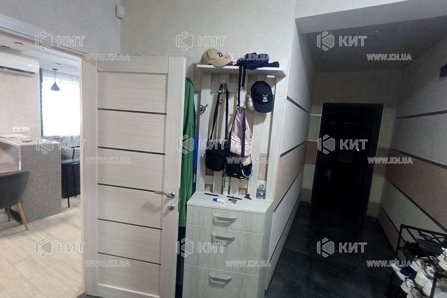 Продажа квартиры Харьков, ХТЗ, Рогань, 80м²