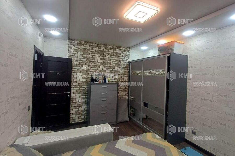 Продажа квартиры Харьков, ХТЗ, Рогань, 80м²