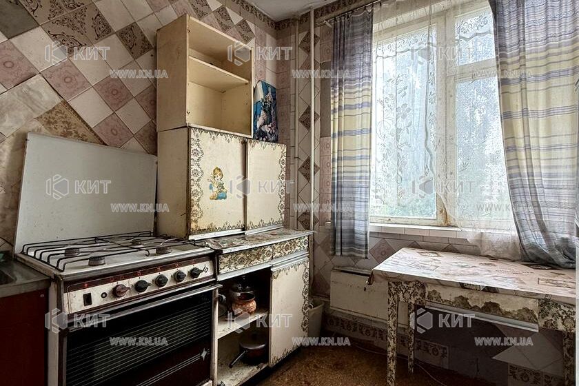 Продаж квартири Харків, Олексіївка, 37м²