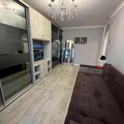 Продажа 	 Харків,  Аерокосмічний (Гагаріна) пр.   316Г