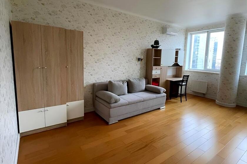 Продаж квартири Харків, Павлове Поле, 82м²