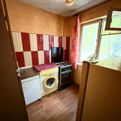 Продажа 	 Харьков,  Героев Харькова (Московский) пр.   234