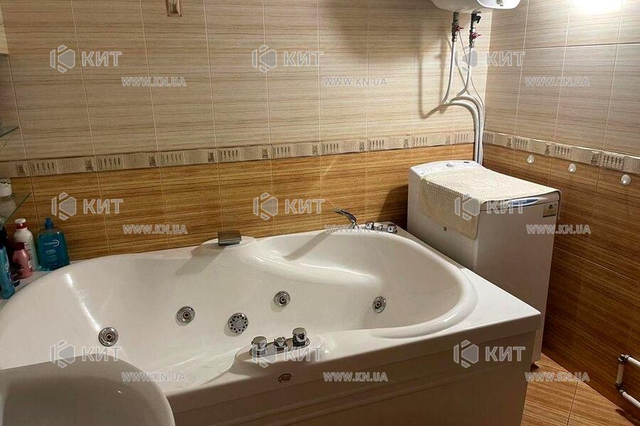 Продаж квартири Харків, Олексіївка, 66м²
