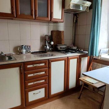 Продаж квартир - Харків,  Олександра Олеся (Єсеніна) вул.  10