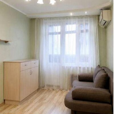 Продажа 	 Харків,  Холодногірська (Єлізарова) вул.   4