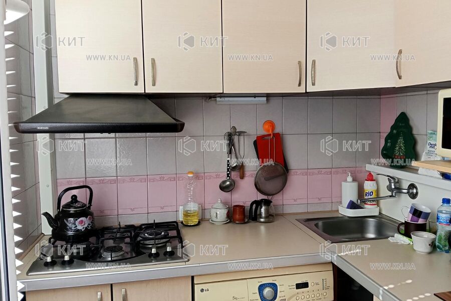 Продаж квартири Харків, Олексіївка, 33м²