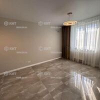 Продаж квартири Харків, ХТЗ, Рогань, 40м²