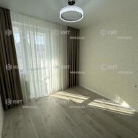 Продаж квартири Харків, ХТЗ, Рогань, 40м²