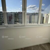 Продаж квартири Харків, ХТЗ, Рогань, 40м²