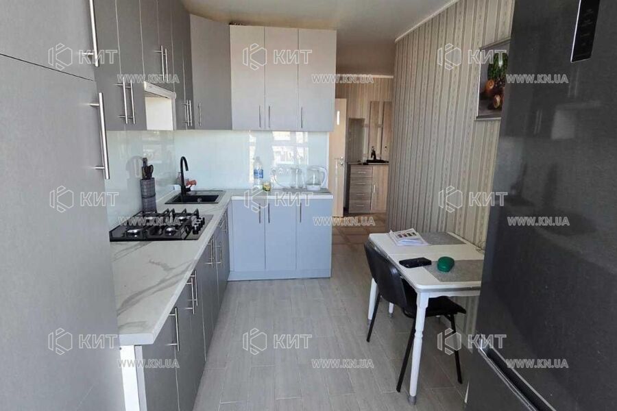 Продажа квартиры Харьков, Спортивная, Гагарина, Защитников, 61м²