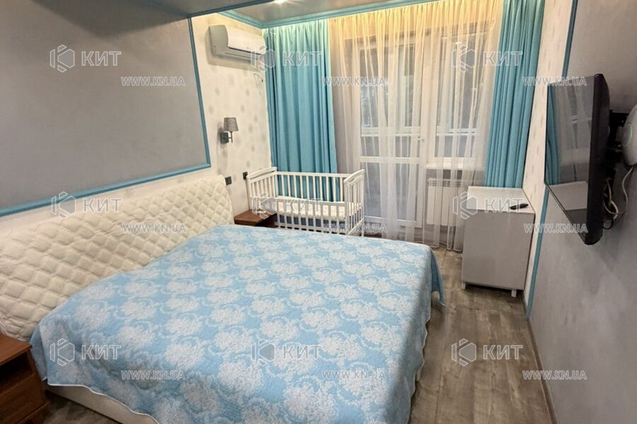 Продаж квартири Харків, Салтівка(Бараб.,Україна), 88м²