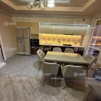 Продаж квартири Харків, Салтівка(Бараб.,Україна), 88м²