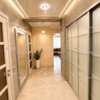 Продаж квартири Харків, Салтівка(Бараб.,Україна), 88м²