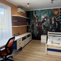 Продаж квартири Харків, Салтівка(Бараб.,Україна), 88м²