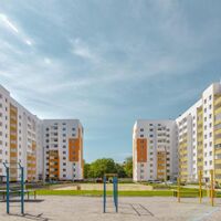 Продаж квартири Харків, ХТЗ, Рогань, 57м²