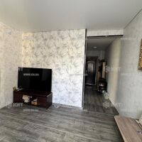 Продаж квартири Харків, ХТЗ, Рогань, 42м²