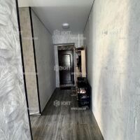 Продаж квартири Харків, ХТЗ, Рогань, 42м²
