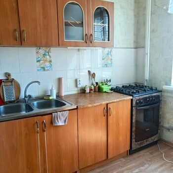 Продаж квартир - Харків,  Ювілейна вул.  63
