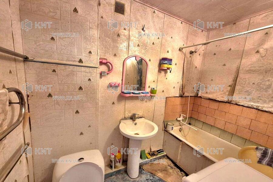 Продаж квартири Харків, Олексіївка, 54м²
