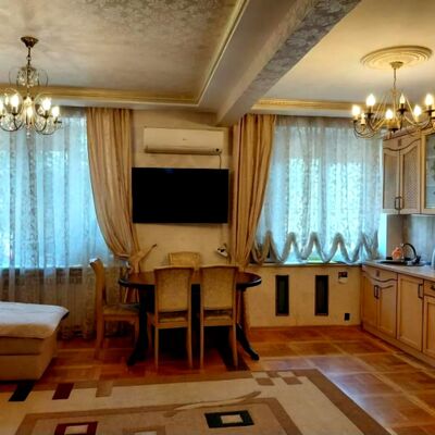 Продажа 	 Харків,  Іскринська вул.   33