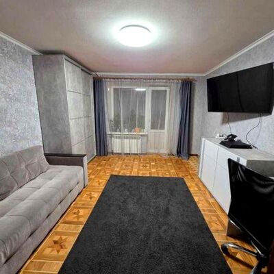 Продажа 	 Харьков,  Золочевская ул.   18