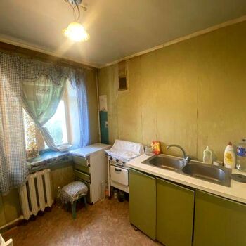 Продаж квартир - Харків,  Каденюка (Танкопія) вул.  31