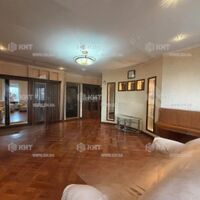 Продаж квартири Харків, Наукова, 132.5м²