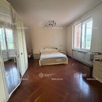 Продаж квартири Харків, Наукова, 132.5м²