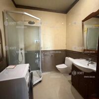 Продаж квартири Харків, Наукова, 132.5м²