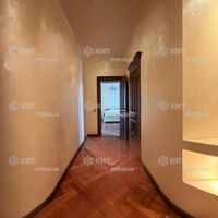 Продаж квартири Харків, Наукова, 132.5м²