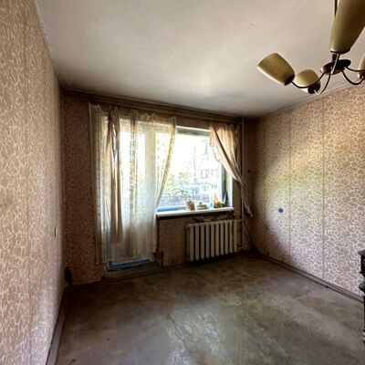 Продажа 	 Харків,  Тракторобудівників пр.   118а