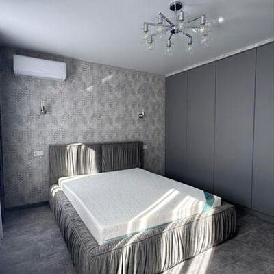 Продажа 	 Харьков, Птичка Барабашова ул.   10В