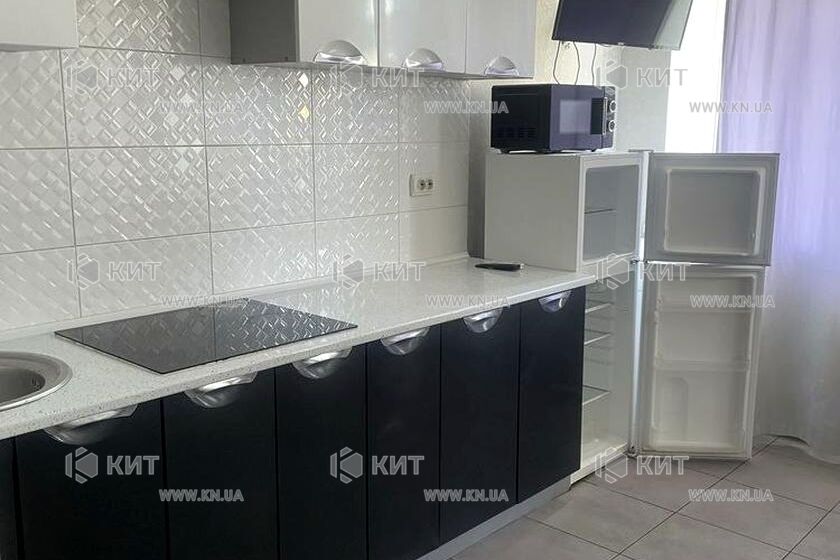 Продажа квартиры Харьков, Старая Салтовка, 18м²