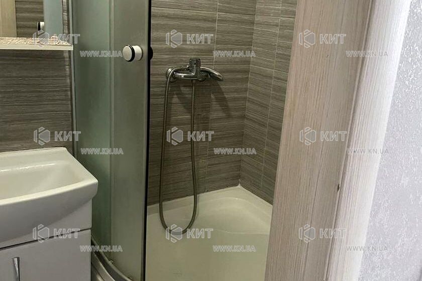 Продажа квартиры Харьков, Старая Салтовка, 18м²